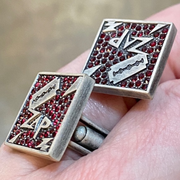 NEIMAN MARCUS Red Swarovski STEAMPUNK Cufflinks - Picture 4 of 10